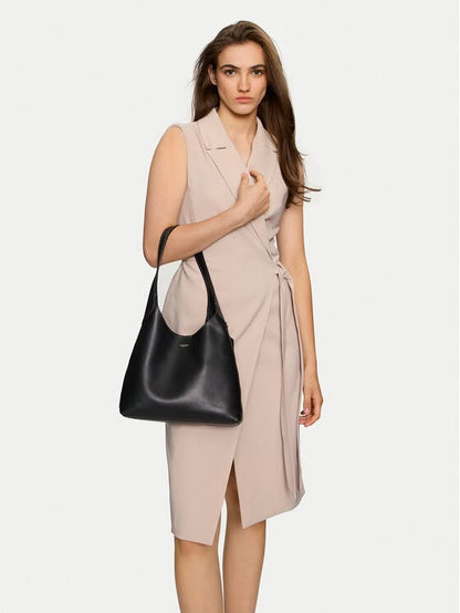Coach-style hobo/shoulder bag