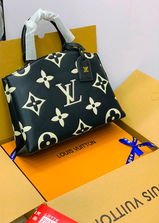Louis Vuitton OnTheGo Monogram tote bag