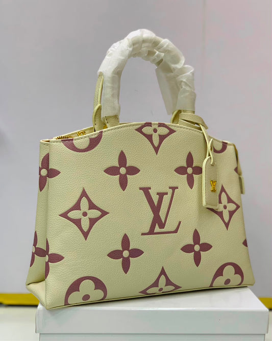 Louis Vuitton OnTheGo Monogram tote bag